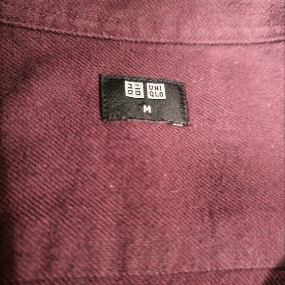 Independent Leaders Floral T-Shirt & Maroon UniQlo Button Down Oversirt - Picture 8 of 13